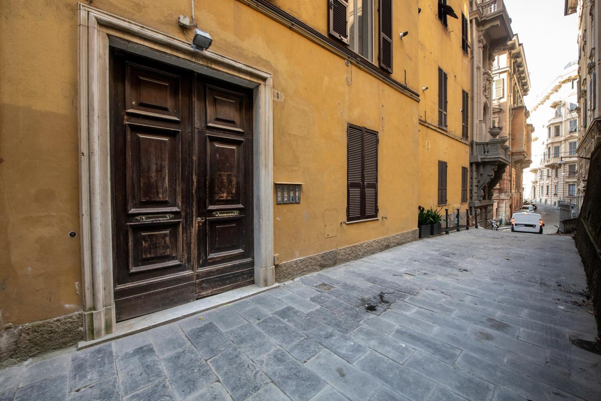 258 - The Loft In Largo Zecca - Luxury Nel Cuore Di Genova Exterior photo