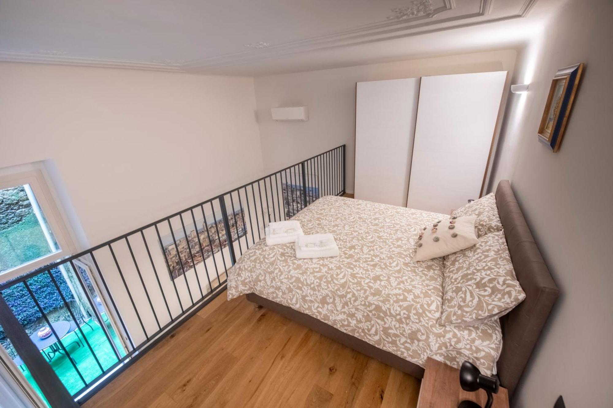 258 - The Loft In Largo Zecca - Luxury Nel Cuore Di Genova Exterior photo